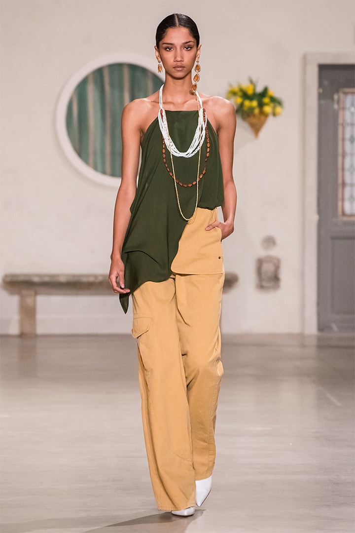 Jacquemus fall-2019-runway look