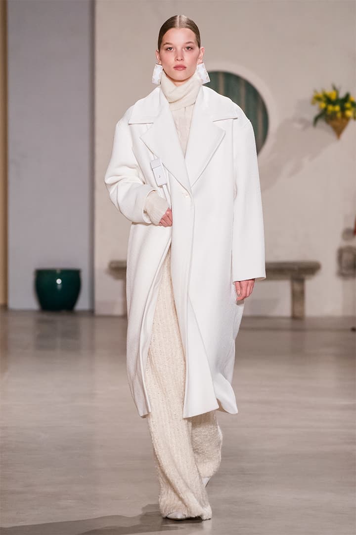 Jacquemus fall-2019-runway look