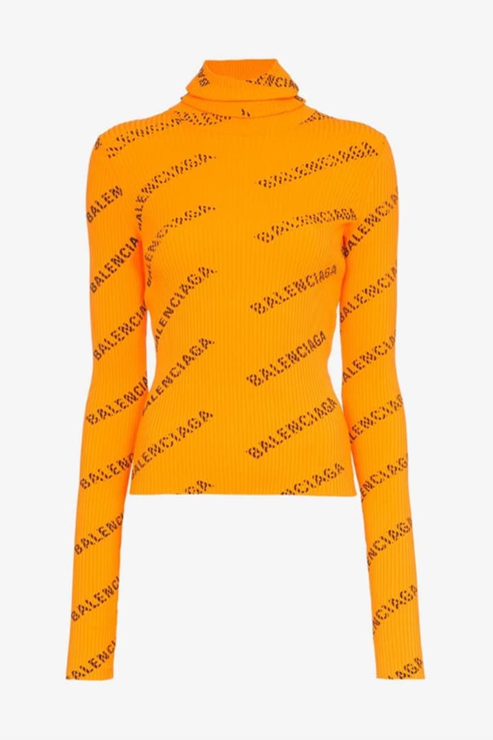 Logo Print Long Sleeved T-Shirt