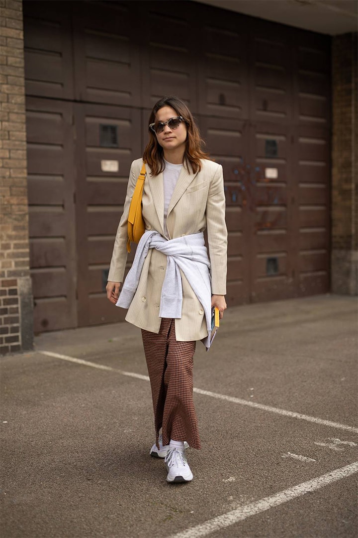 London Fashion Week 2019 Beige Head To Toe Street Style
