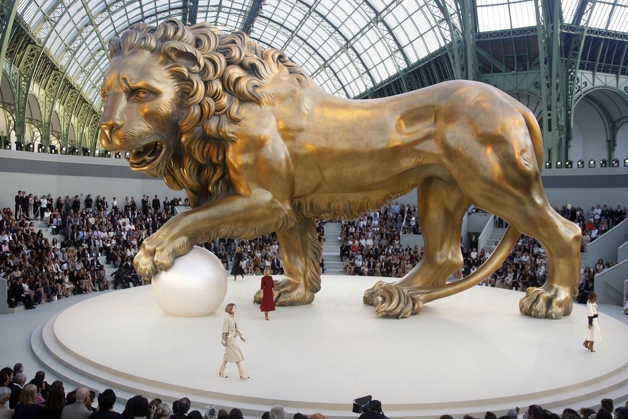 Karl Lagerfeld greatest Chanel fashion show sets