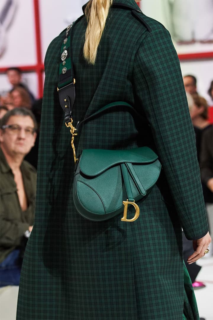dior-handbags-fall-2019-runway