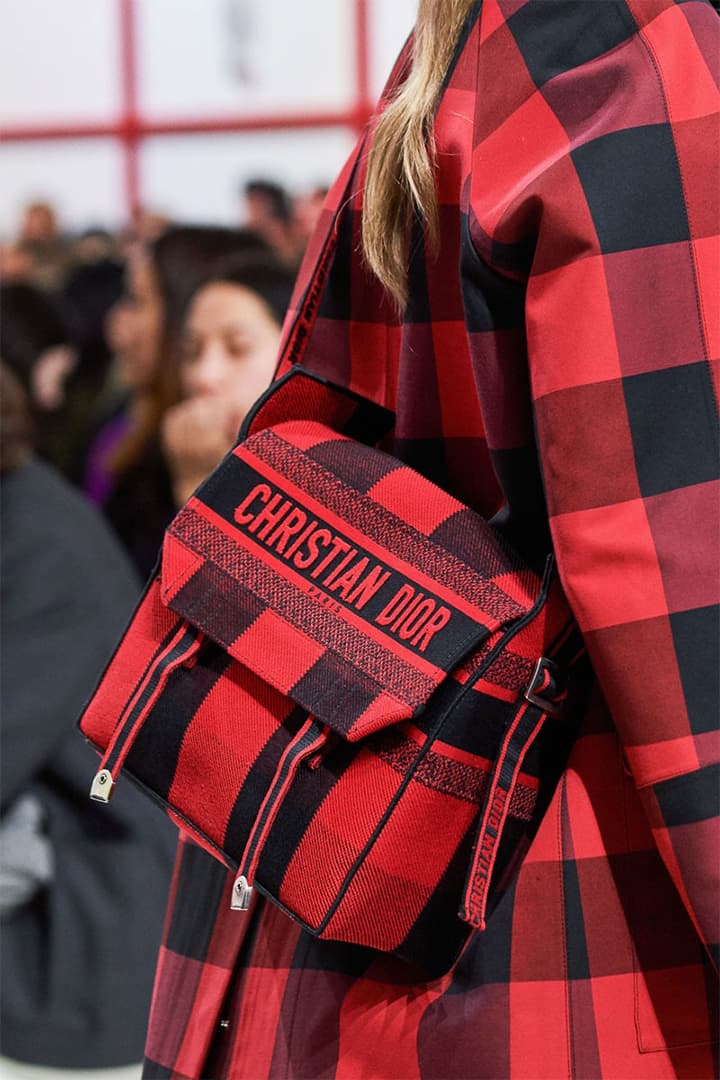 dior-handbags-fall-2019-runway