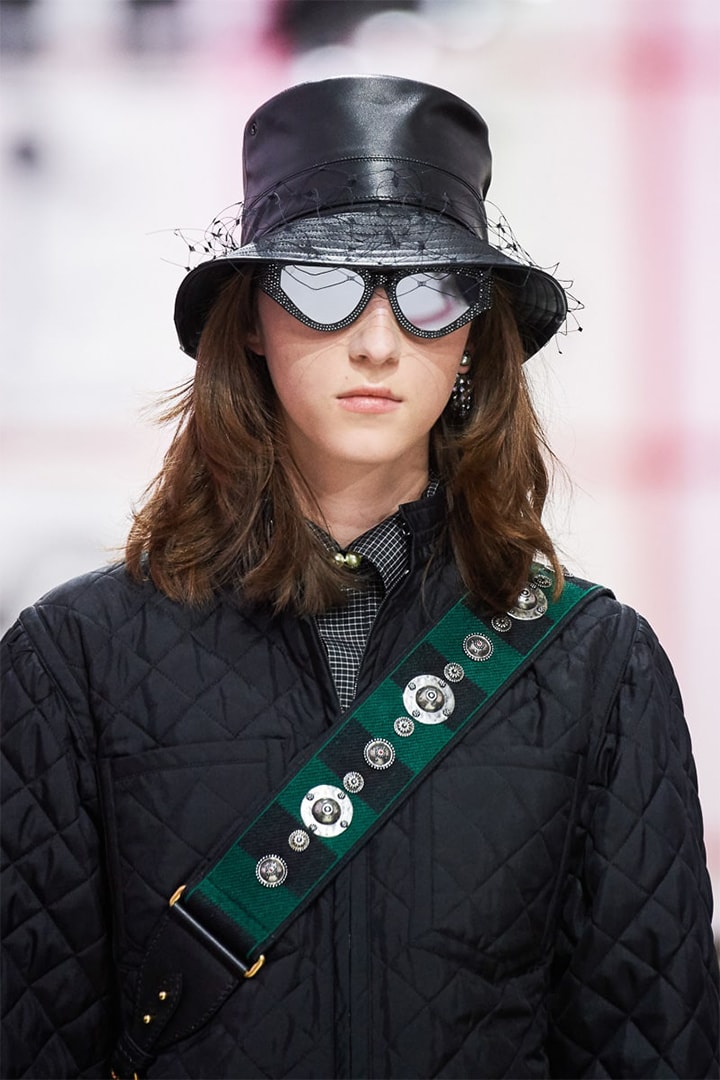 dior-handbags-fall-2019-runway