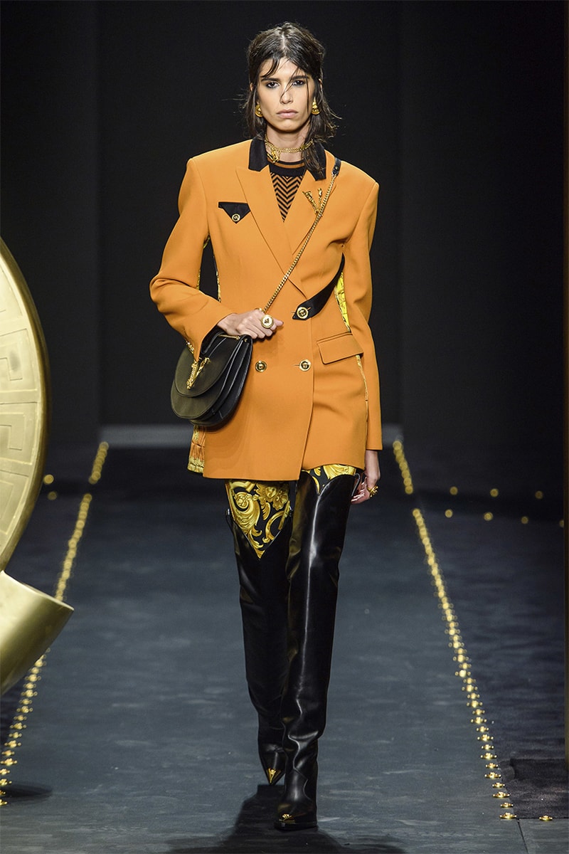 FALL 2019 READY TO WEAR Versace
