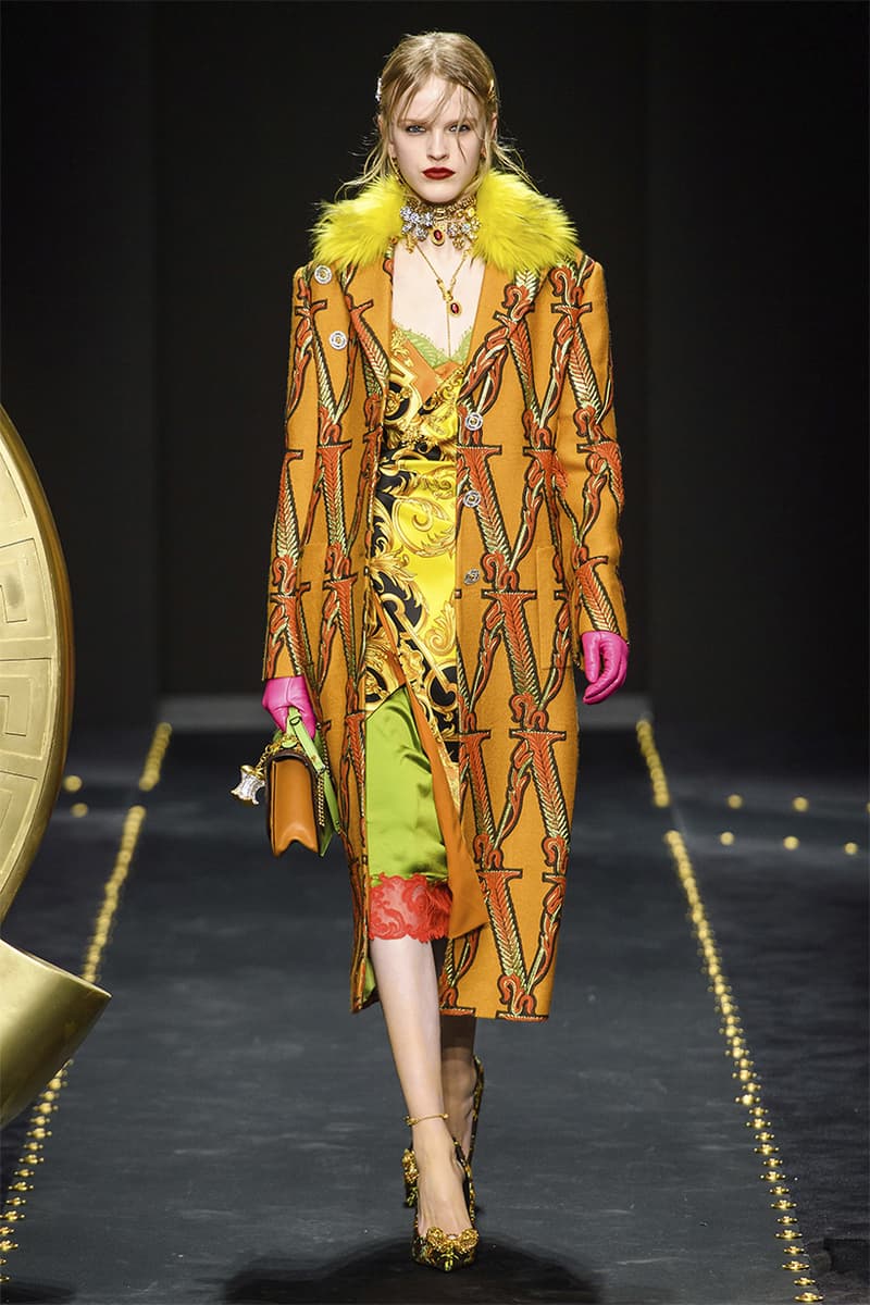FALL 2019 READY TO WEAR Versace