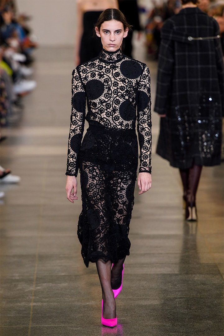 victoria-beckham-fw19-lfw runway