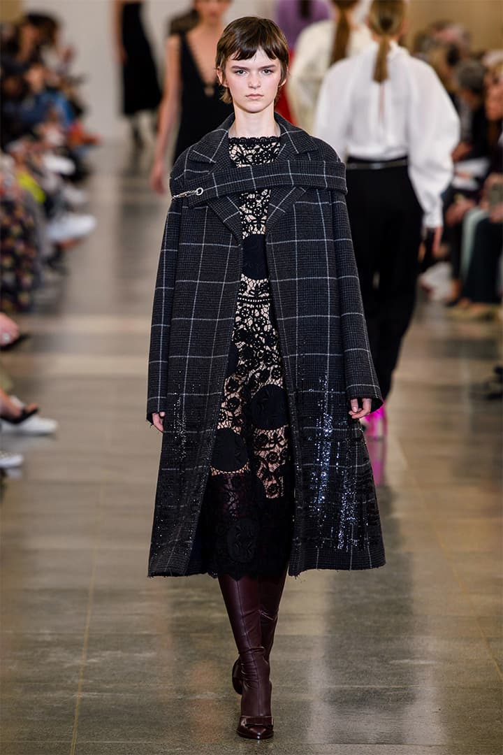 victoria-beckham-fw19-lfw runway