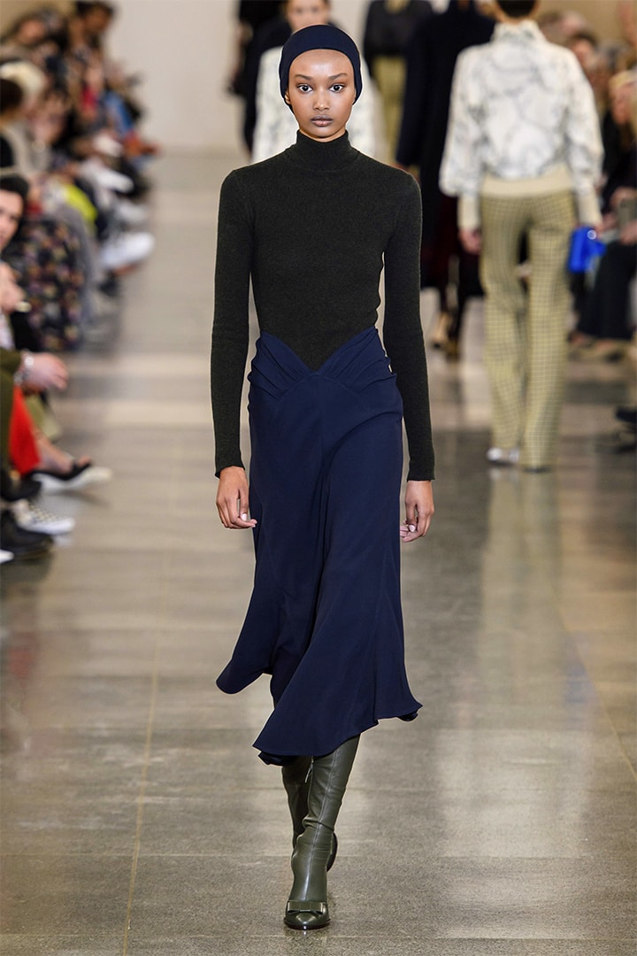 victoria-beckham-fw19-lfw runway
