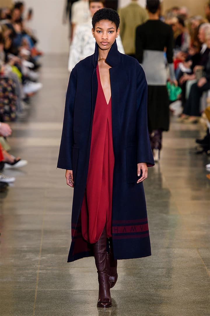 victoria-beckham-fw19-lfw runway