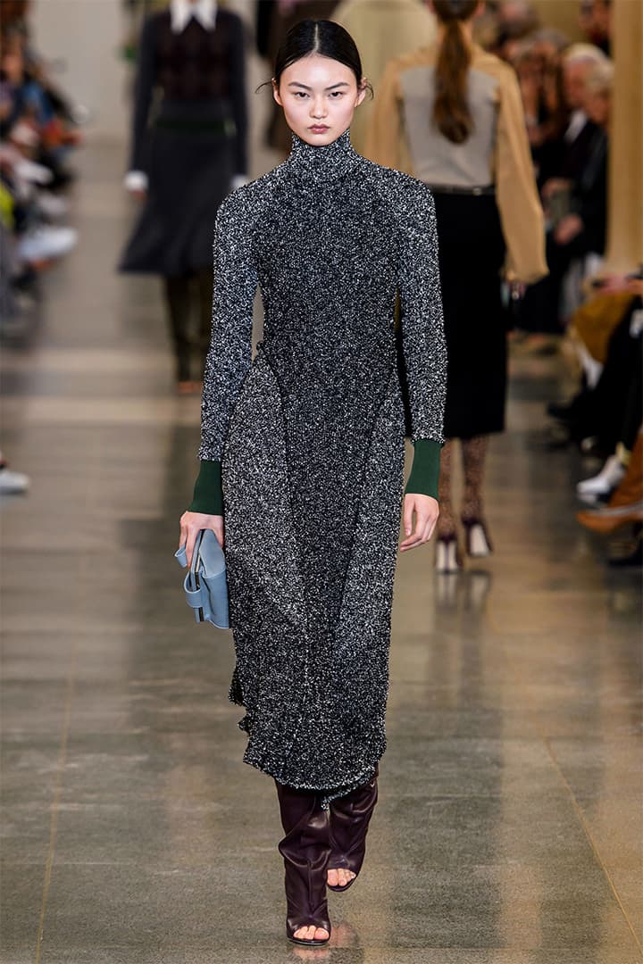 victoria-beckham-fw19-lfw runway
