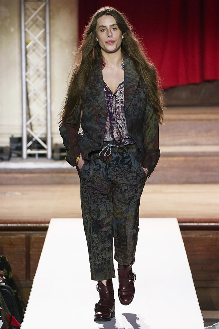 Vivienne Westwood Fall 2019 Ready-To-Wear Runway