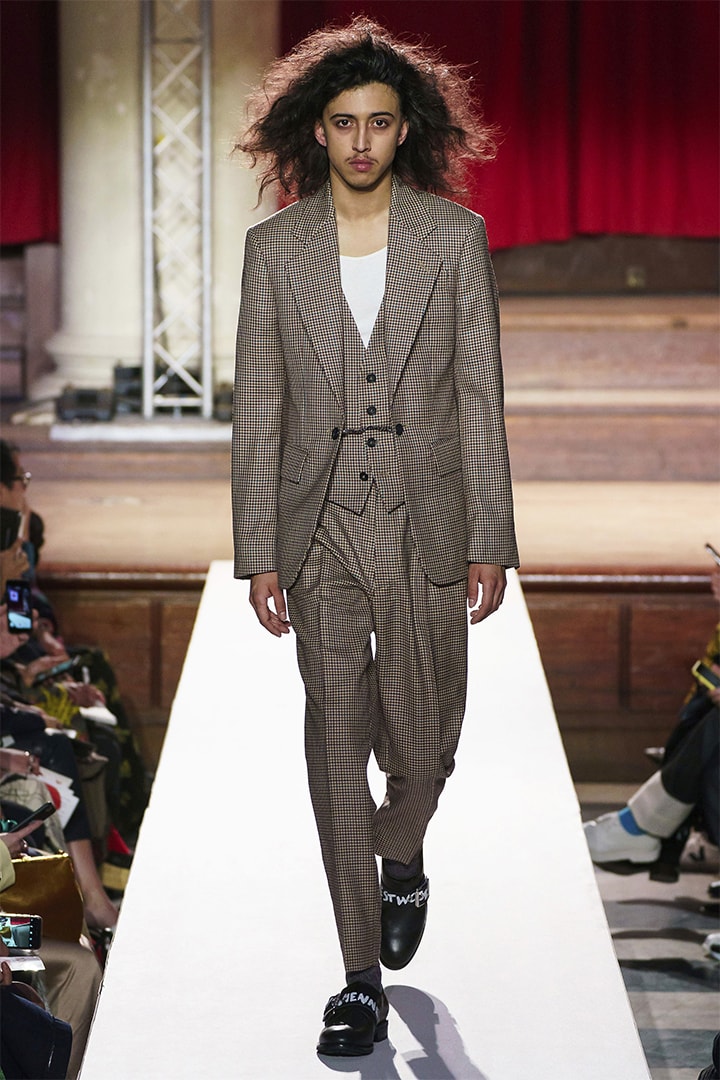 Vivienne Westwood Fall 2019 Ready-To-Wear Runway