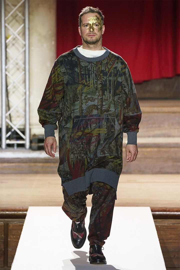 Vivienne Westwood Fall 2019 Ready-To-Wear Runway
