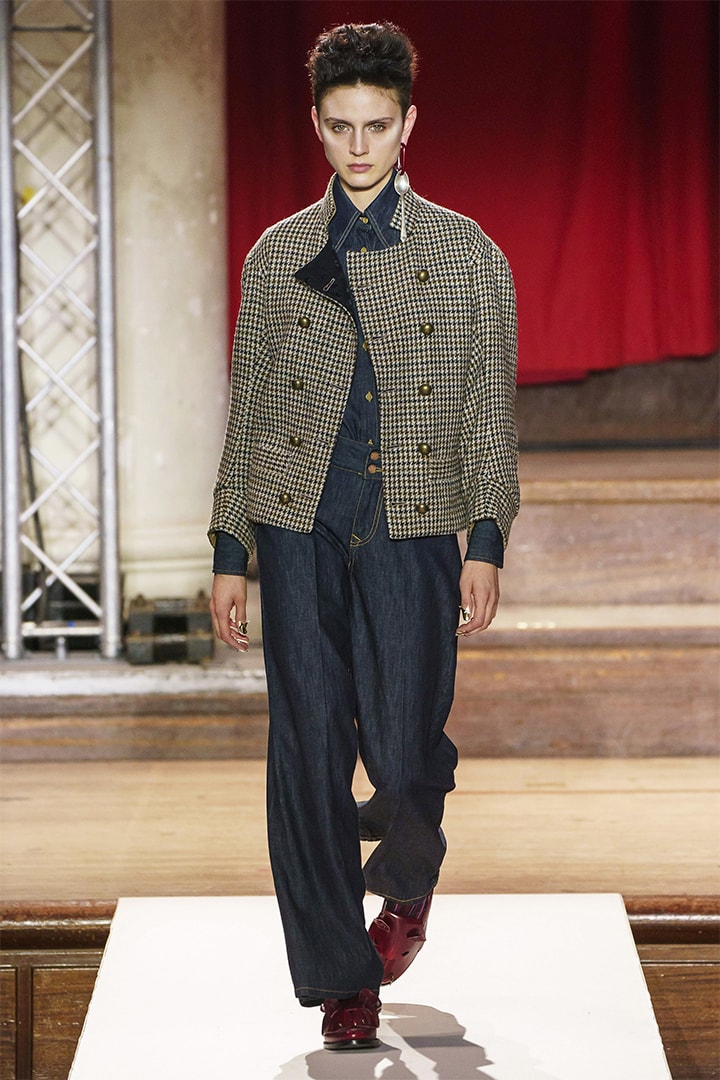 Vivienne Westwood Fall 2019 Ready-To-Wear Runway