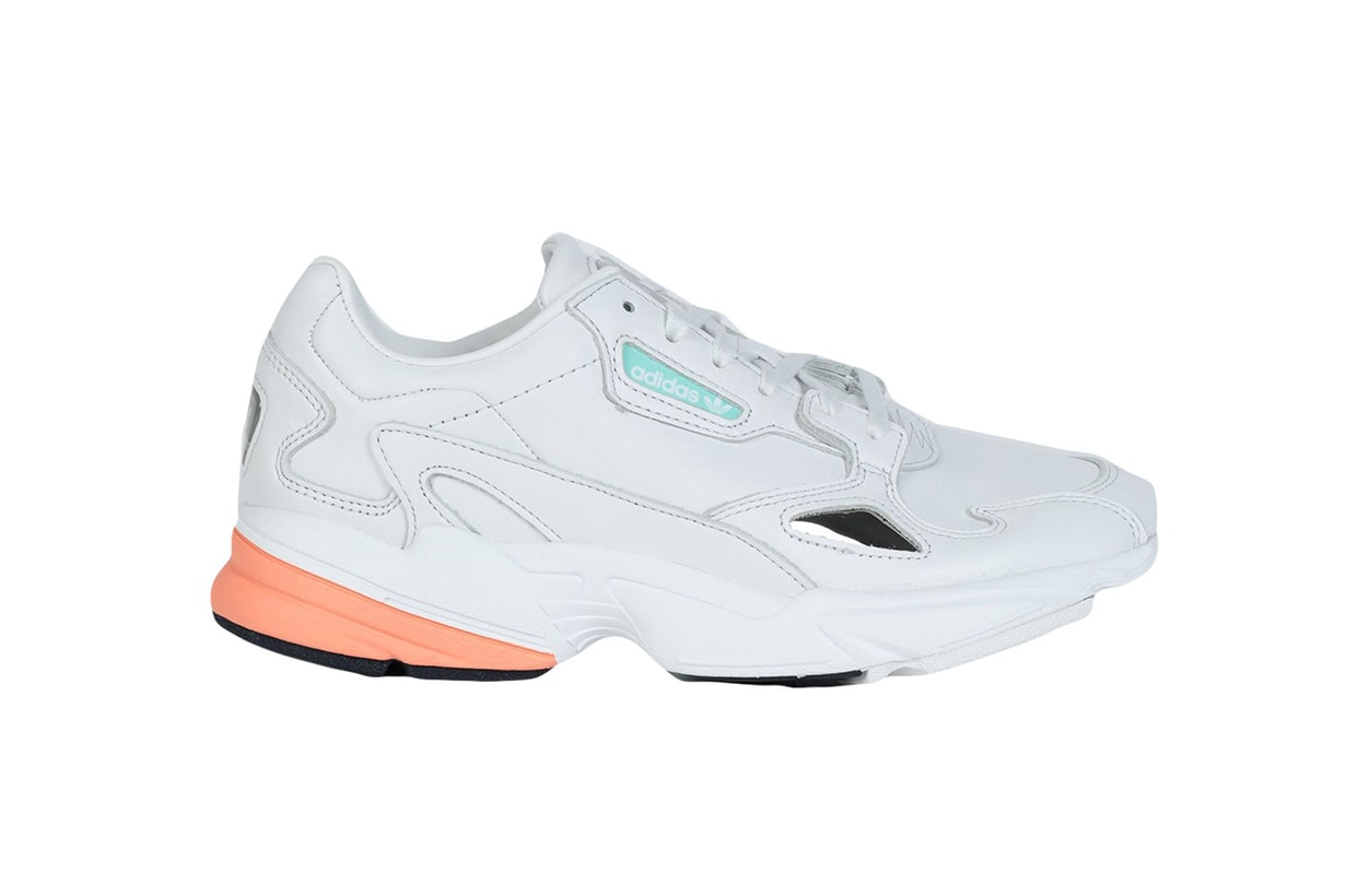 ADIDAS ORIGINALS Falcon W