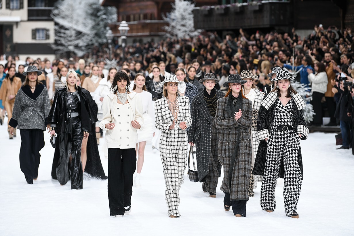 Chanel-2019-Fall-Karl-Lagerfeld David Bowie