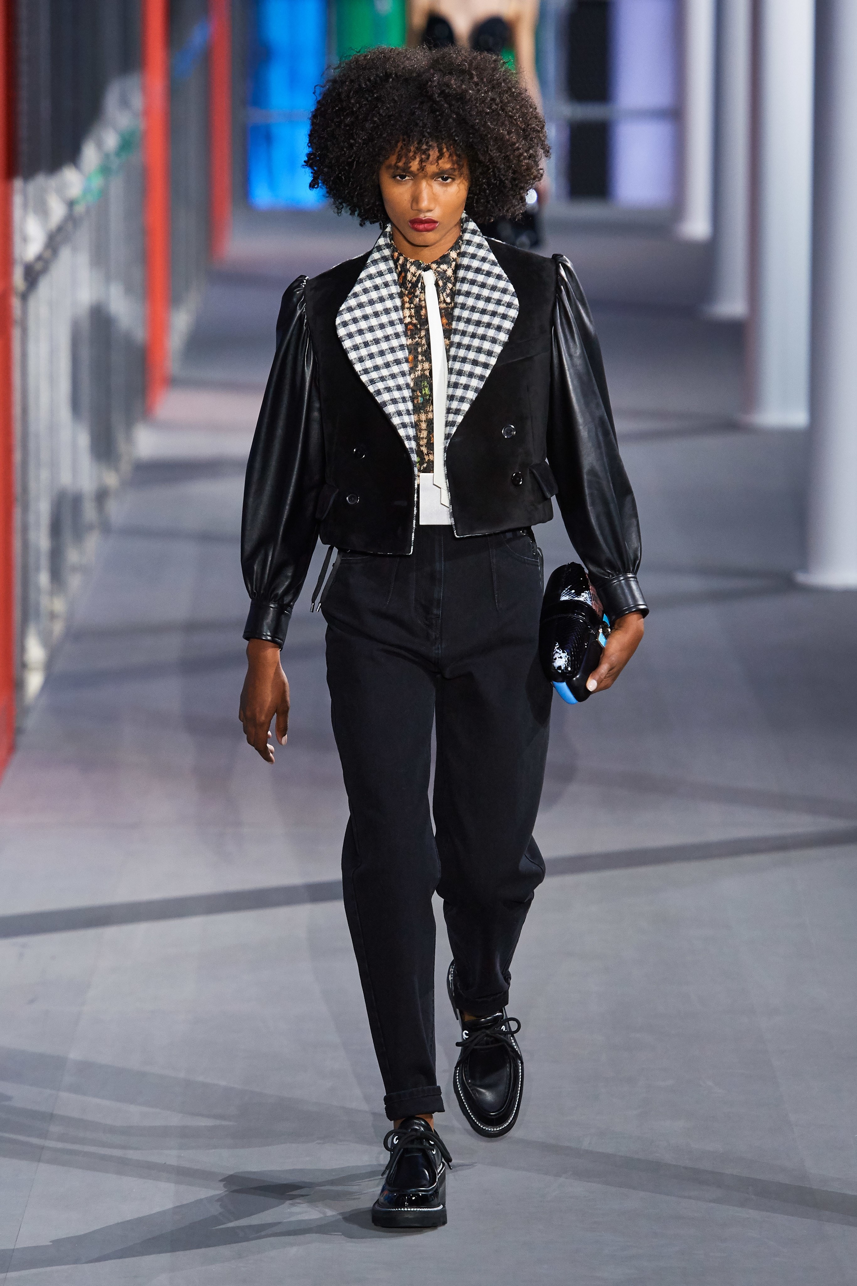 Louis vuitton 2019 fw fashion show runway Paris fashion week