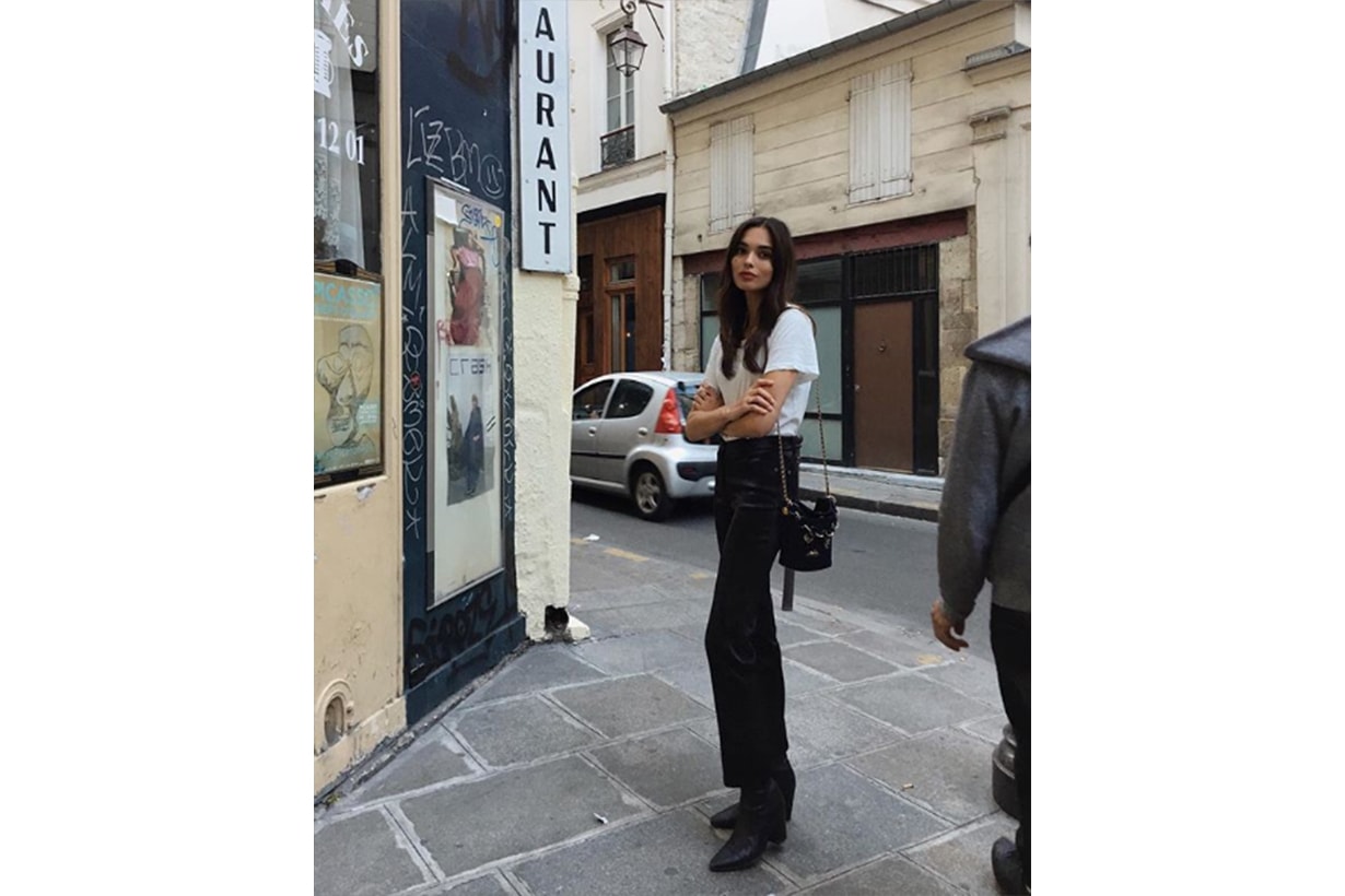 White Tee Jeans Street Style