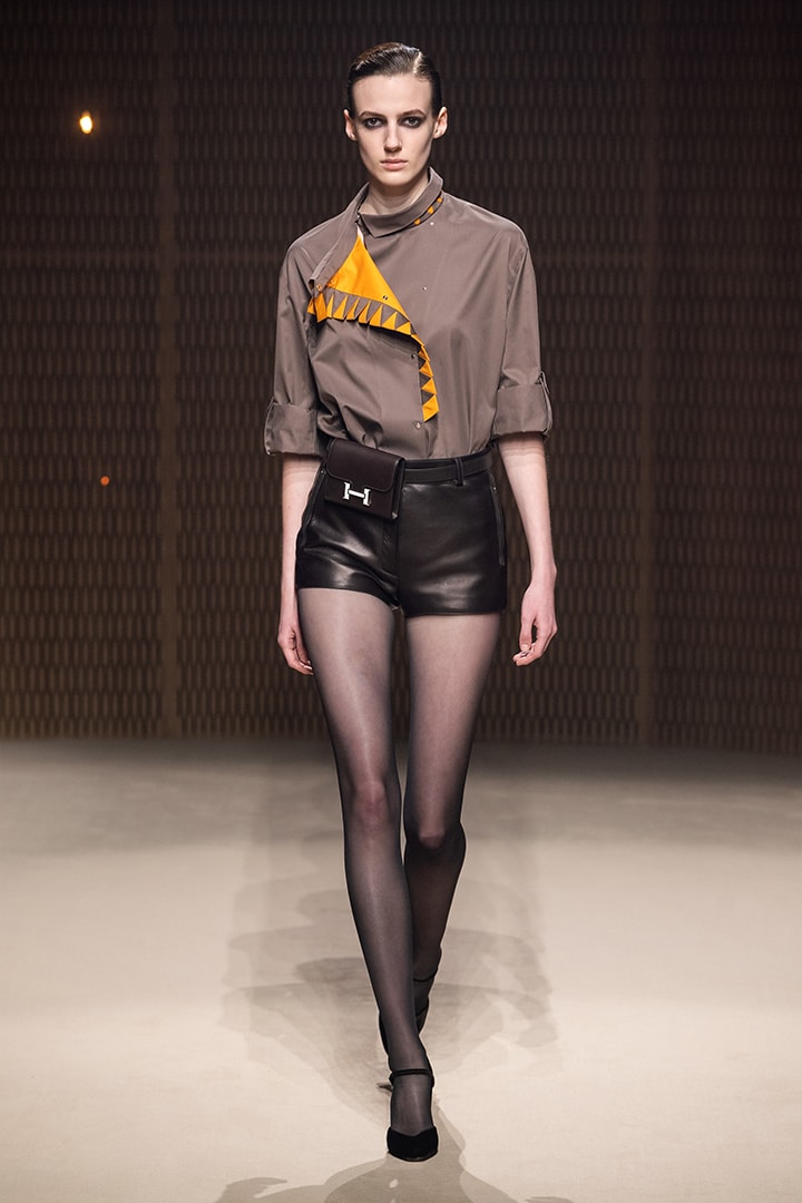 Hermès PFW Paris Fashion Week 2019 Fall Nadège Vanhee-Cybulski Leather silk coat dress feminine women starry light