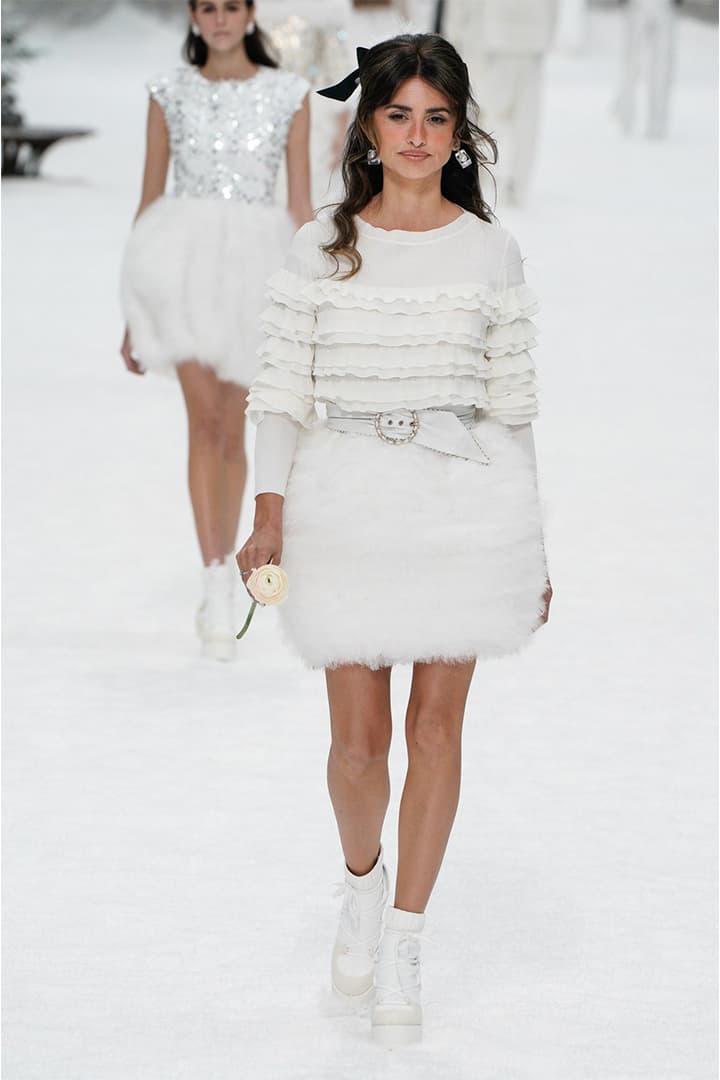 karl lagerfeld chanel last show fw2019 runway