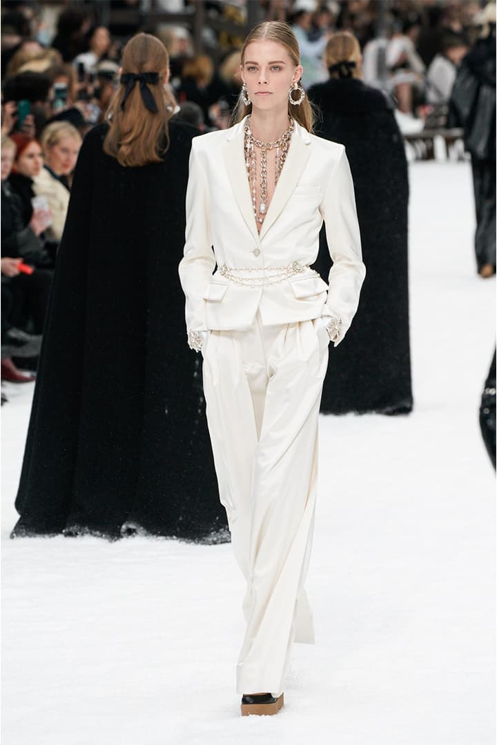karl lagerfeld chanel last show fw2019 runway