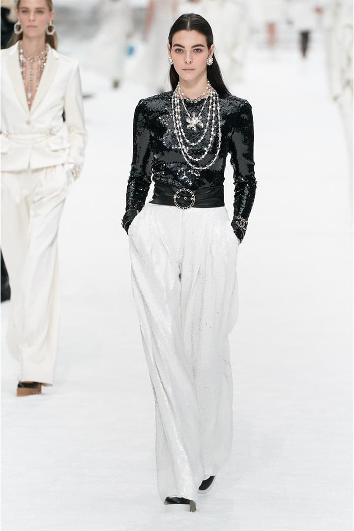 karl lagerfeld chanel last show fw2019 runway