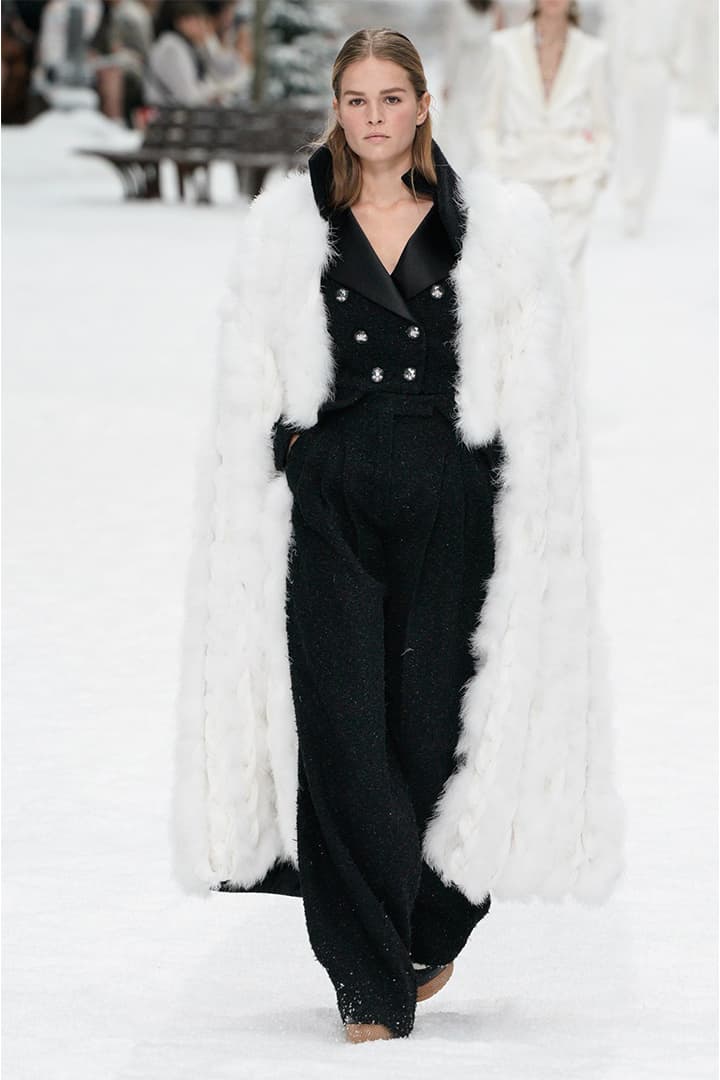 karl lagerfeld chanel last show fw2019 runway