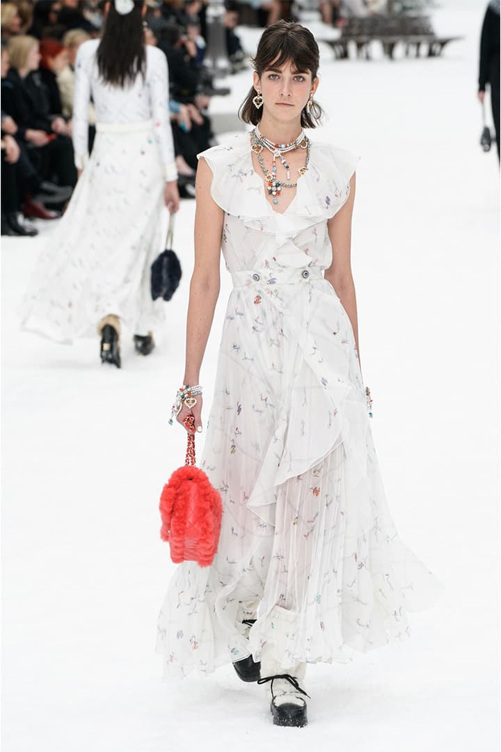 karl lagerfeld chanel last show fw2019 runway
