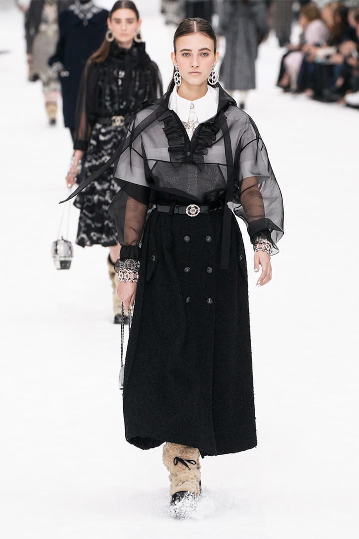 karl lagerfeld chanel last show fw2019 runway