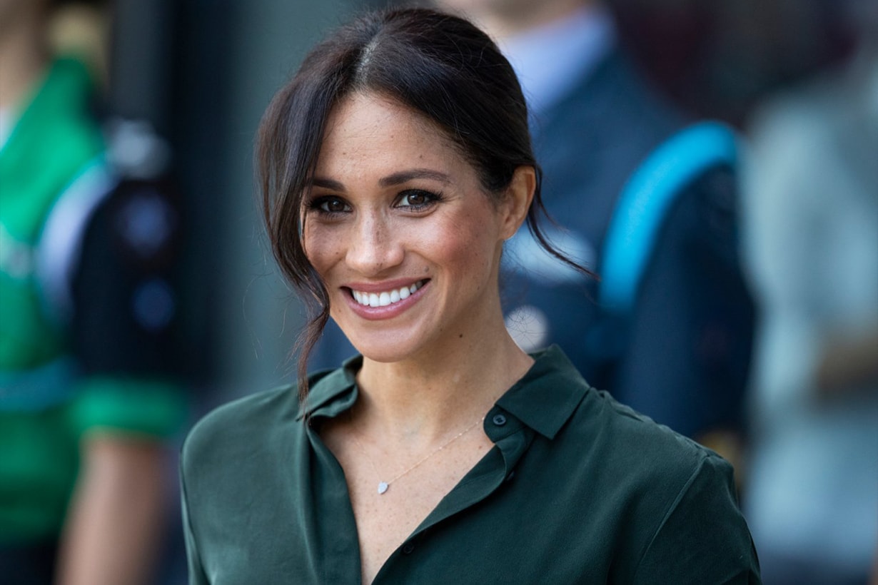 Meghan Markle Green Shirt