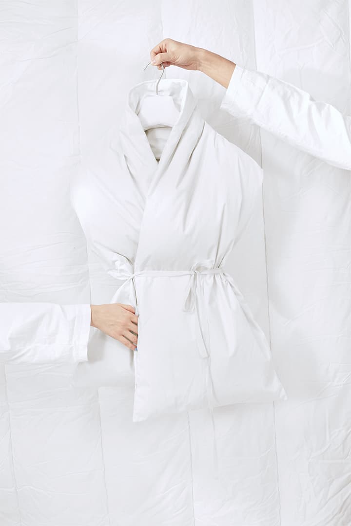 -MM6 PADDED SCARF