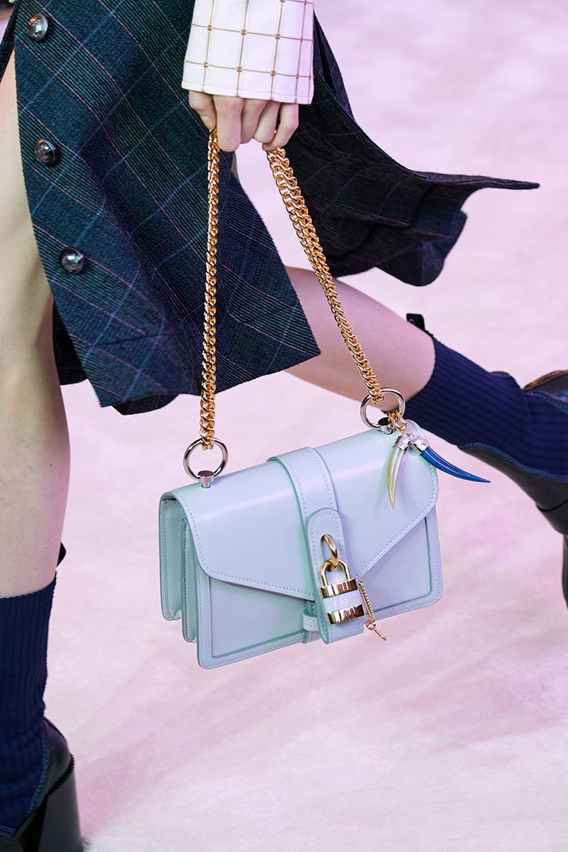 pfw-chloe-2019-fall-winter-fashion-show-hangbag