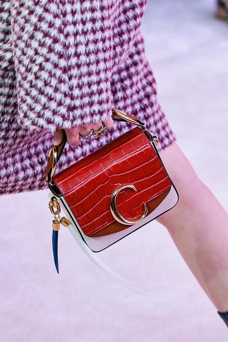 pfw-chloe-2019-fall-winter-fashion-show-hangbag