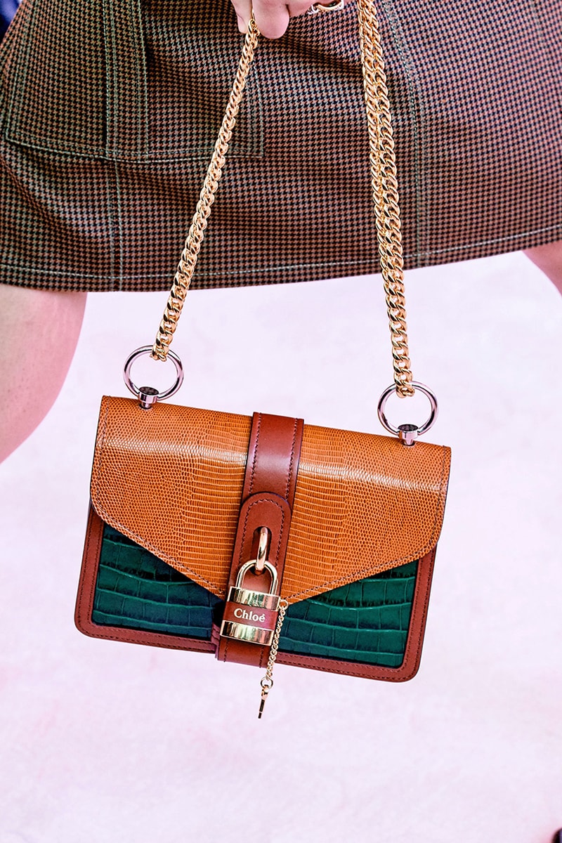 pfw-chloe-2019-fall-winter-fashion-show-hangbag