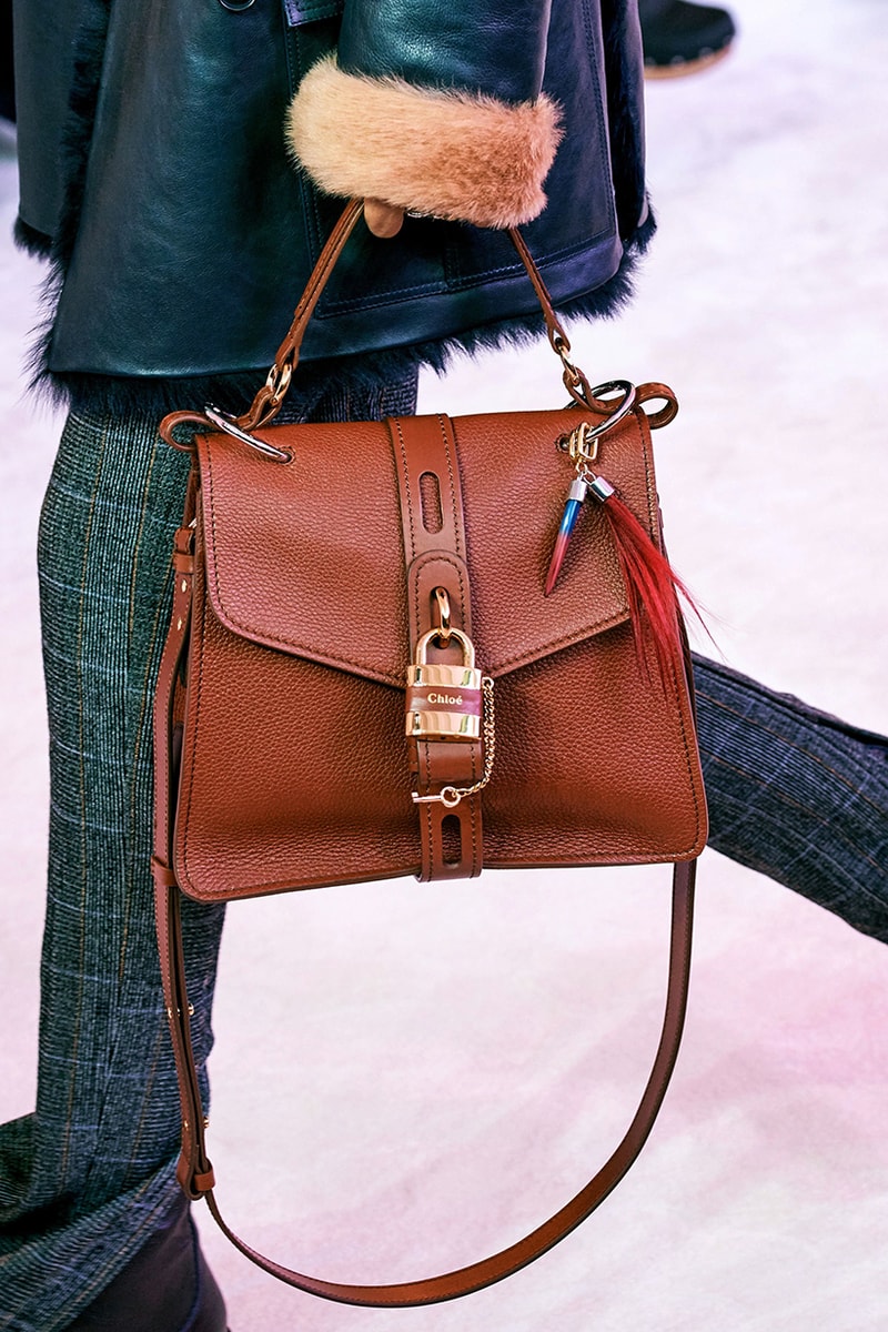 pfw-chloe-2019-fall-winter-fashion-show-hangbag