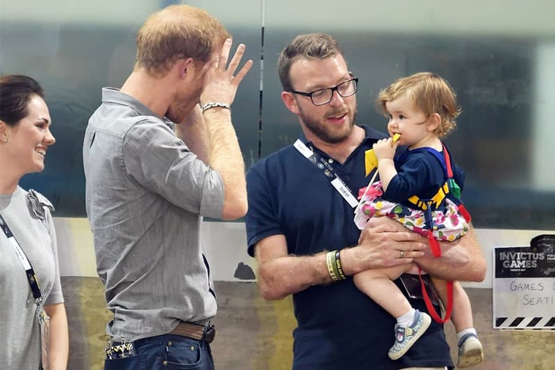 Prince-Harry-Meeting-Baby