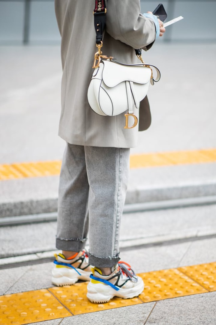Dior Saddle Bag Dad Sneakers Street Style