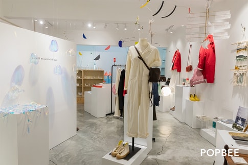 hong-kong-mong-kok-storerooms-selected-shop-and-cafe