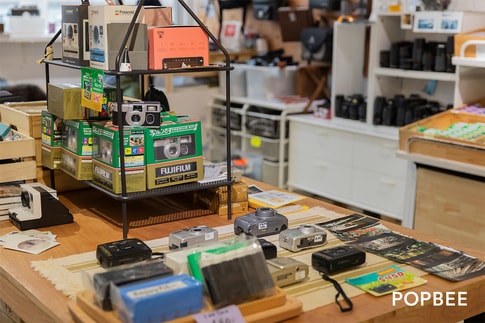 hong-kong-mong-kok-showa-film-camera