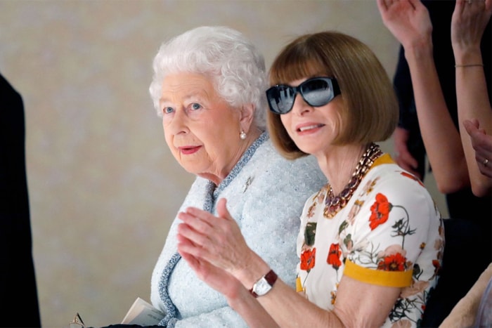 連遇上英女王也不除下，Anna Wintour 終於揭曉長戴墨鏡的原因！