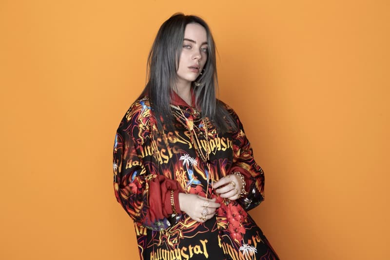 Billie Eilish 一出道就吸引數以百萬計的粉絲,來認識這位 2001 年出生的矚目新星!