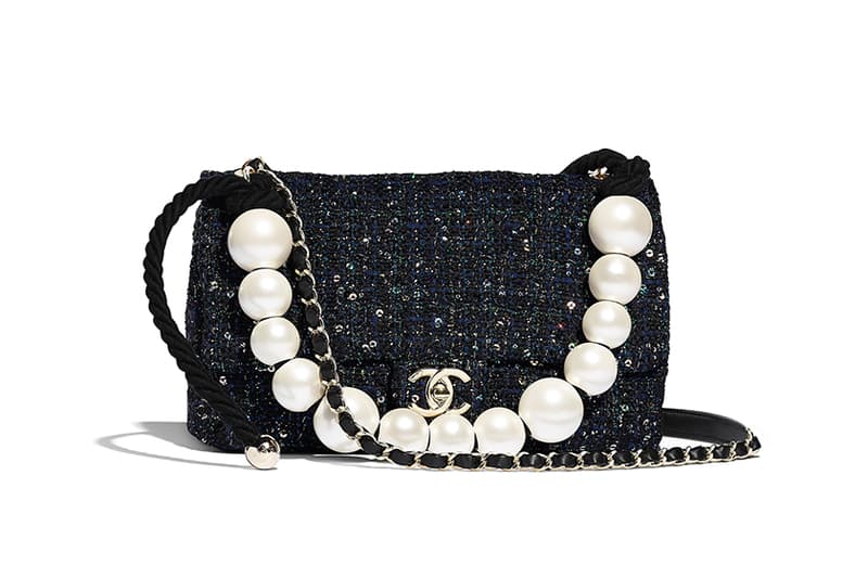 Chanel pearl handbags black