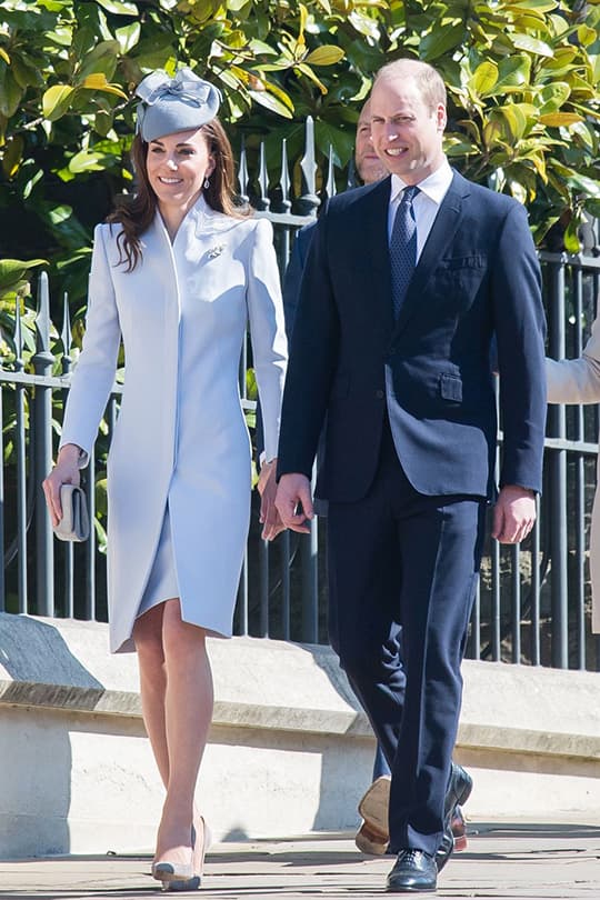 kate-middleton Alexander McQueen blue dress
