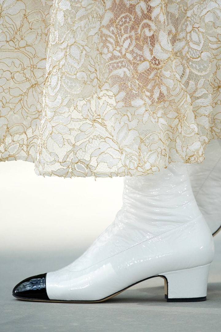 chanel shoes RESORT 2020