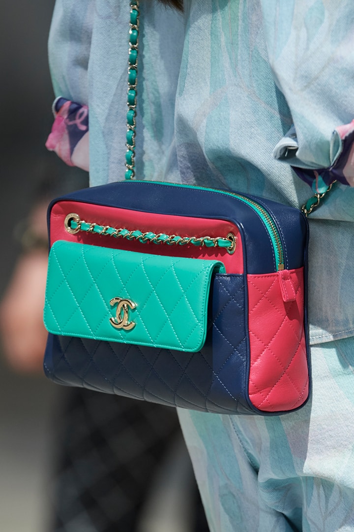 chanel handbags RESORT 2020