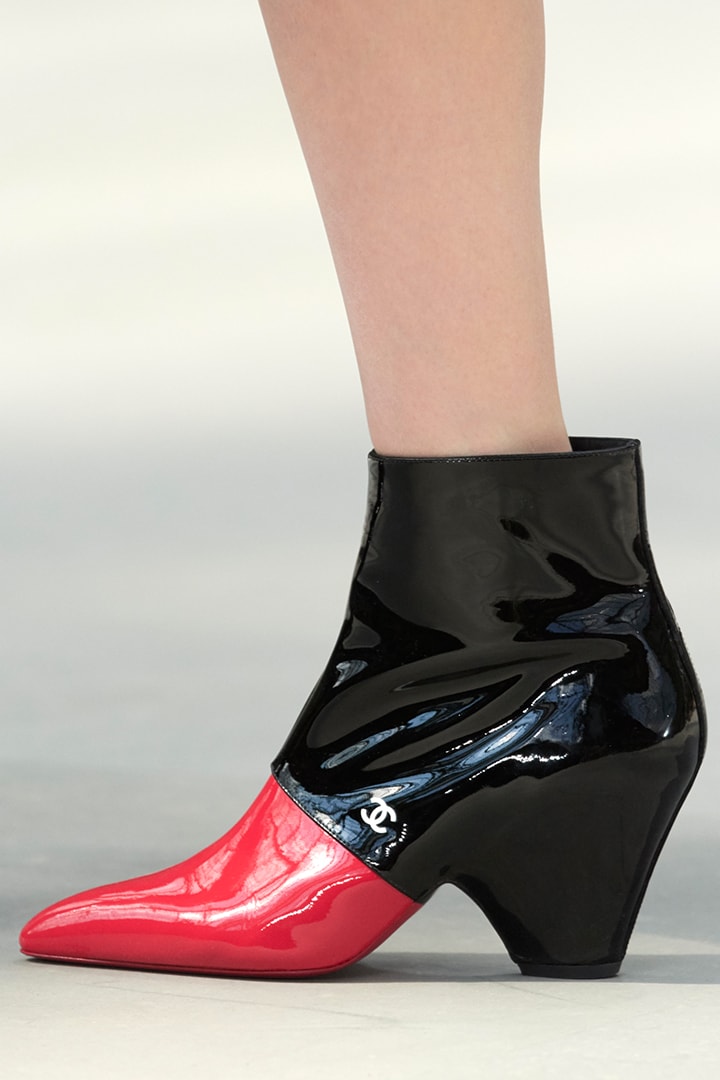 chanel shoes RESORT 2020