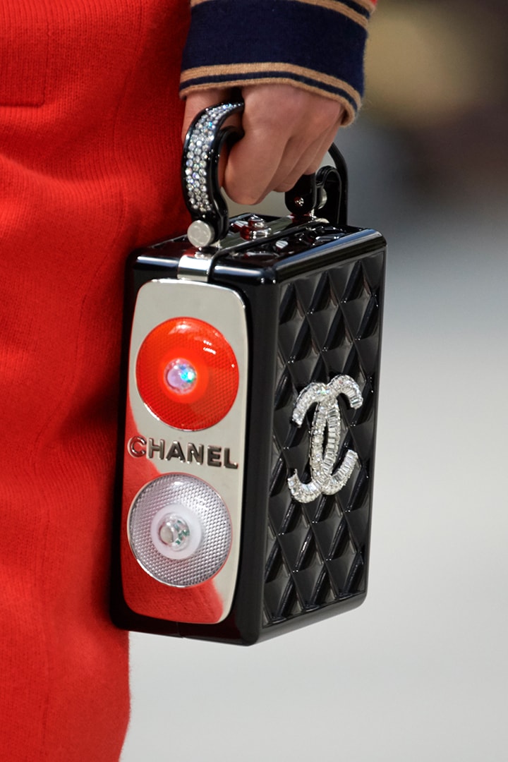 chanel handbags RESORT 2020