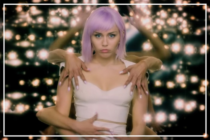 《Black Mirror》第五季將於 6 月初上映!預告片驚見 Miley Cyrus 與兩位「復仇者英雄」