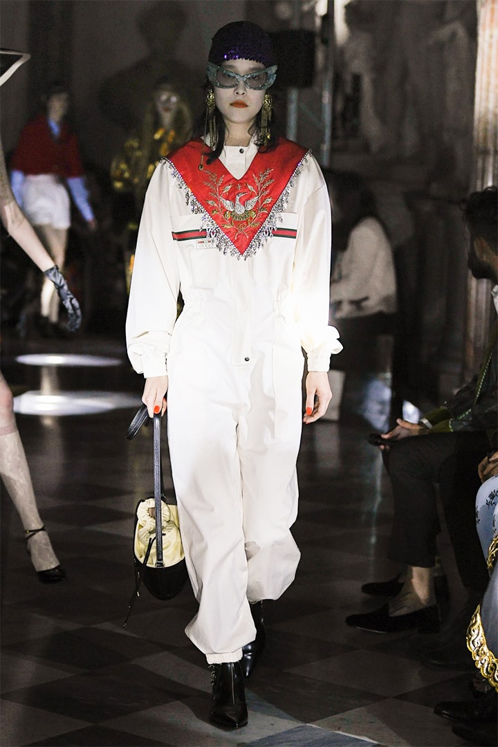 gucci-resort 2020 runway mickey mouse